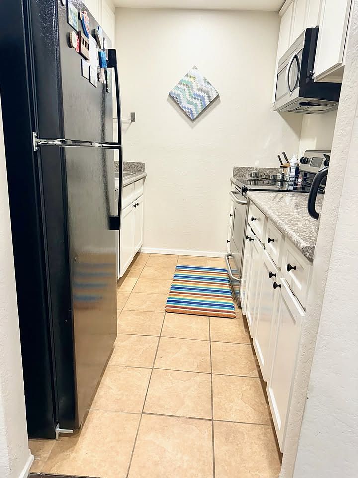 2 Bedroom 2 Bath Condo In Central Fremont photo 2
