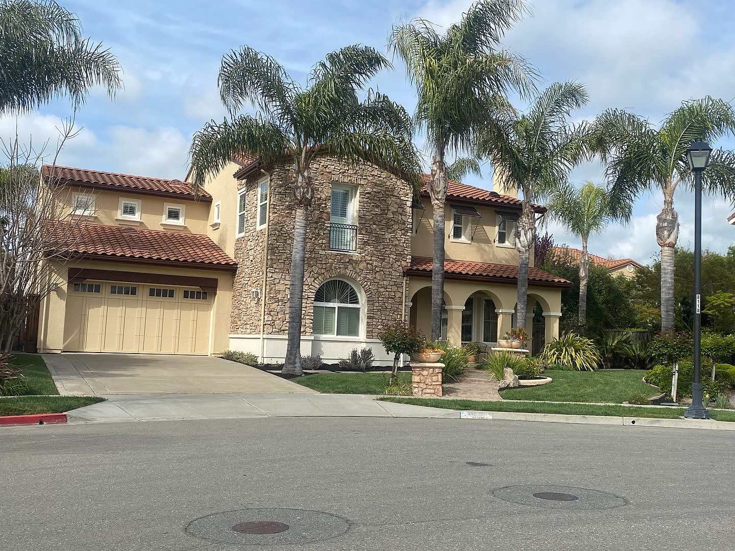 Pleasanton Ponderosa 5 Bed+loft / 4 Bath, 4 Car Garage, Small Dogs Ok photo 4