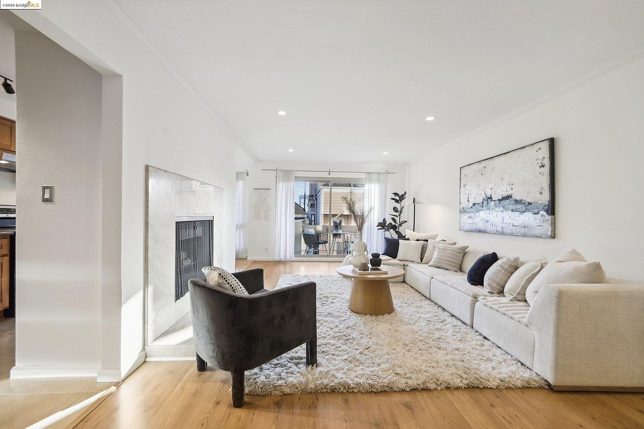 55 Fairmount Ave photo 4