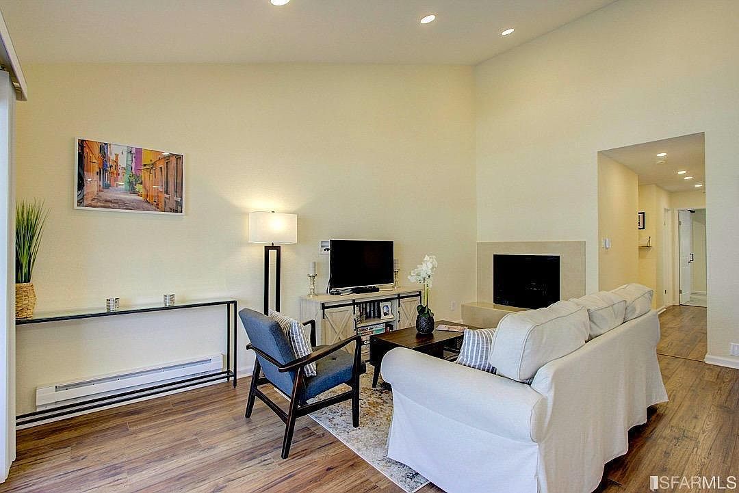 55 Fairmount Ave photo 3