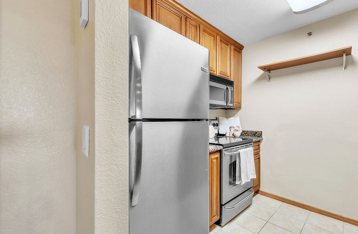 29583 Vanderbilt St photo 2