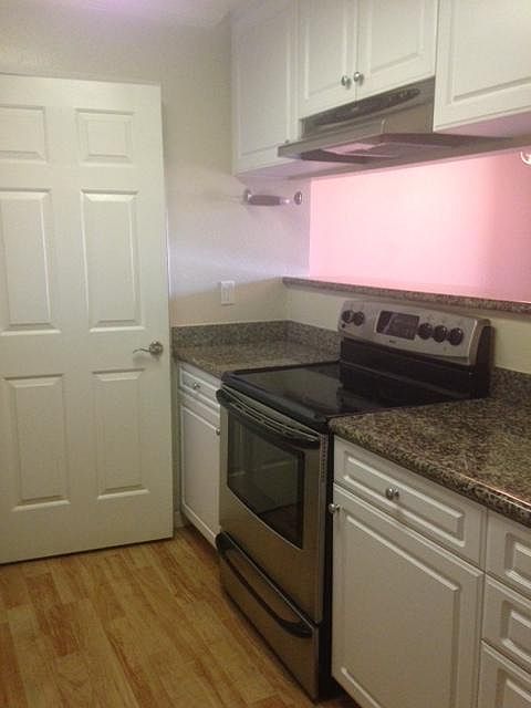 440 Bollinger Canyon Ln photo 3