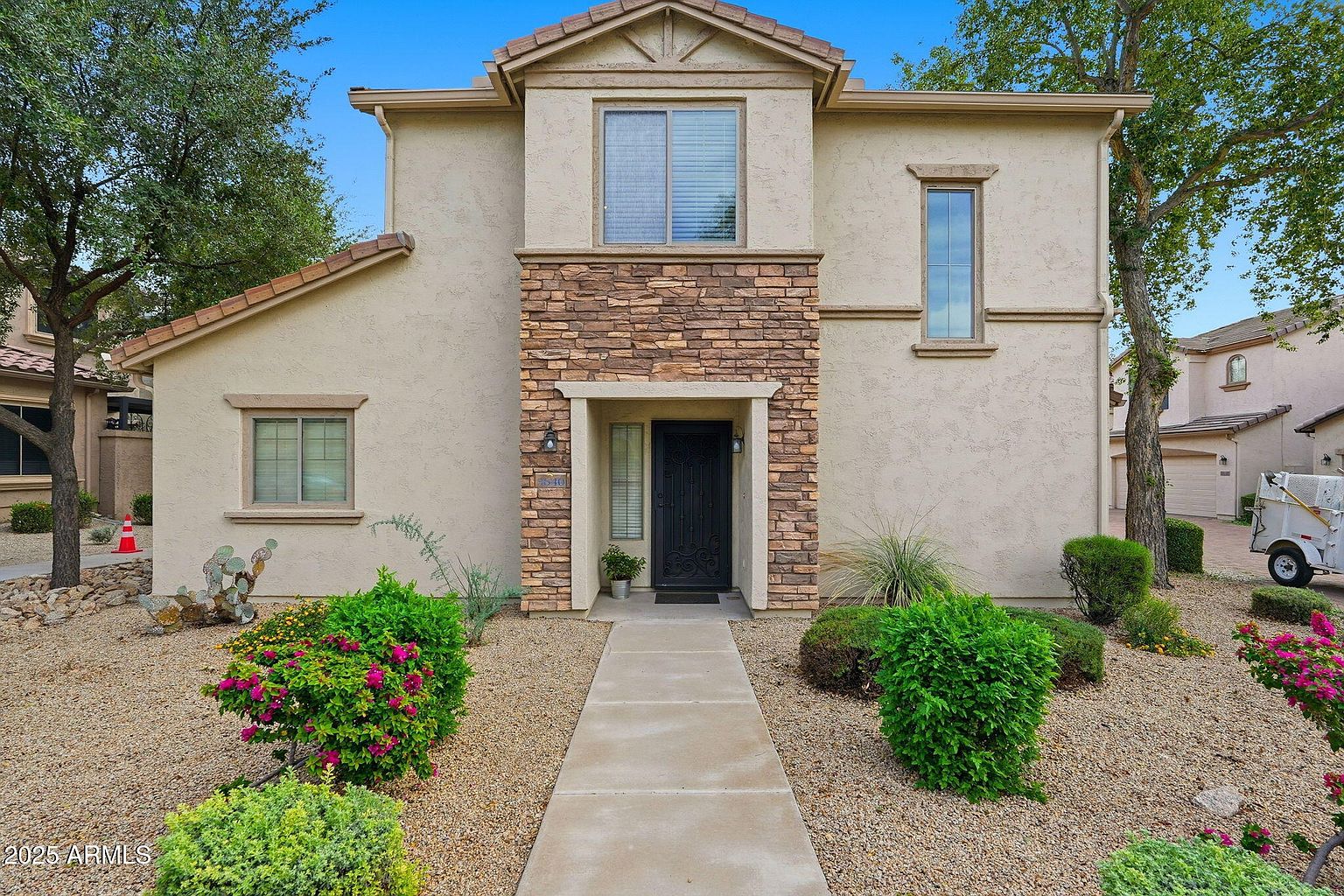 3640 W Muirfield Ct Anthem, AZ 85086 photo 2