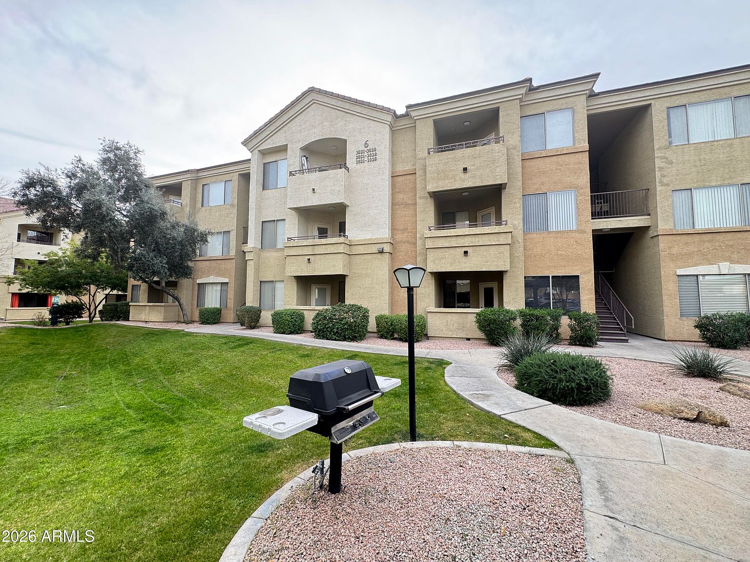 Villas At Union Hills photo 4
