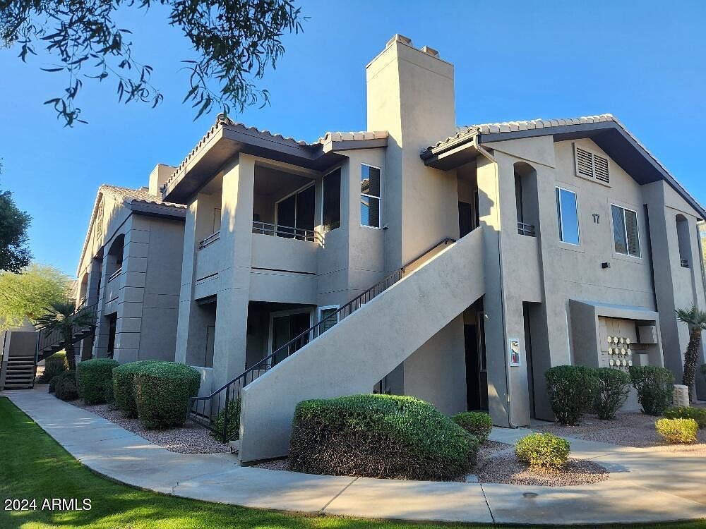 7009 E Acoma Dr photo 2