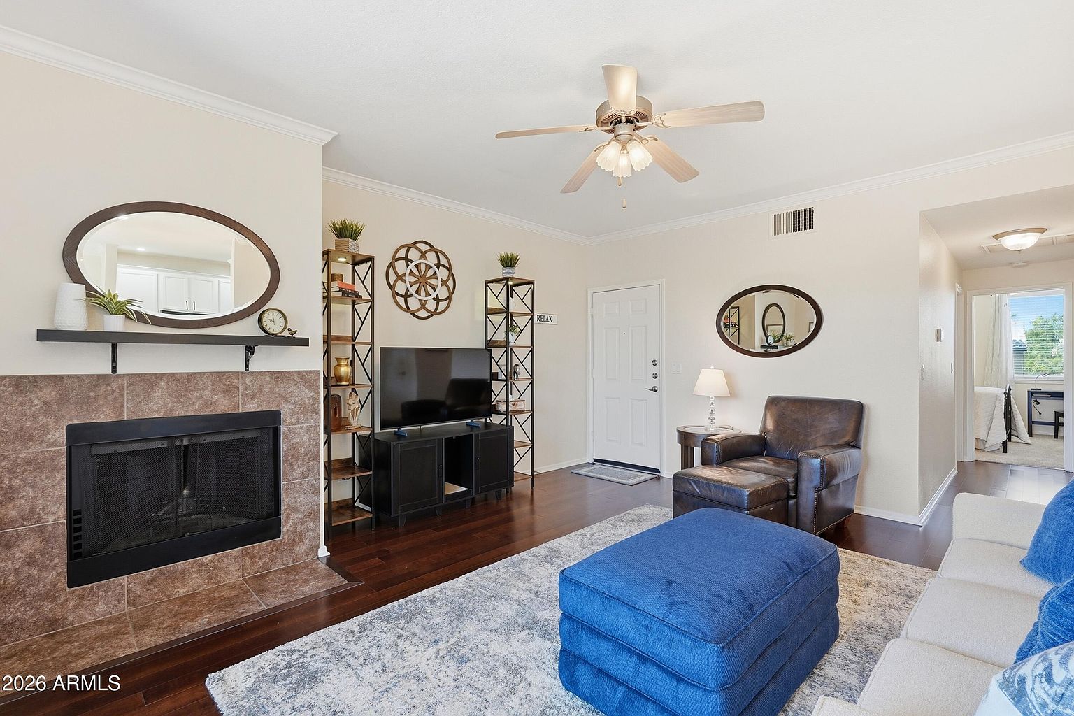 7009 E Acoma Dr photo 2