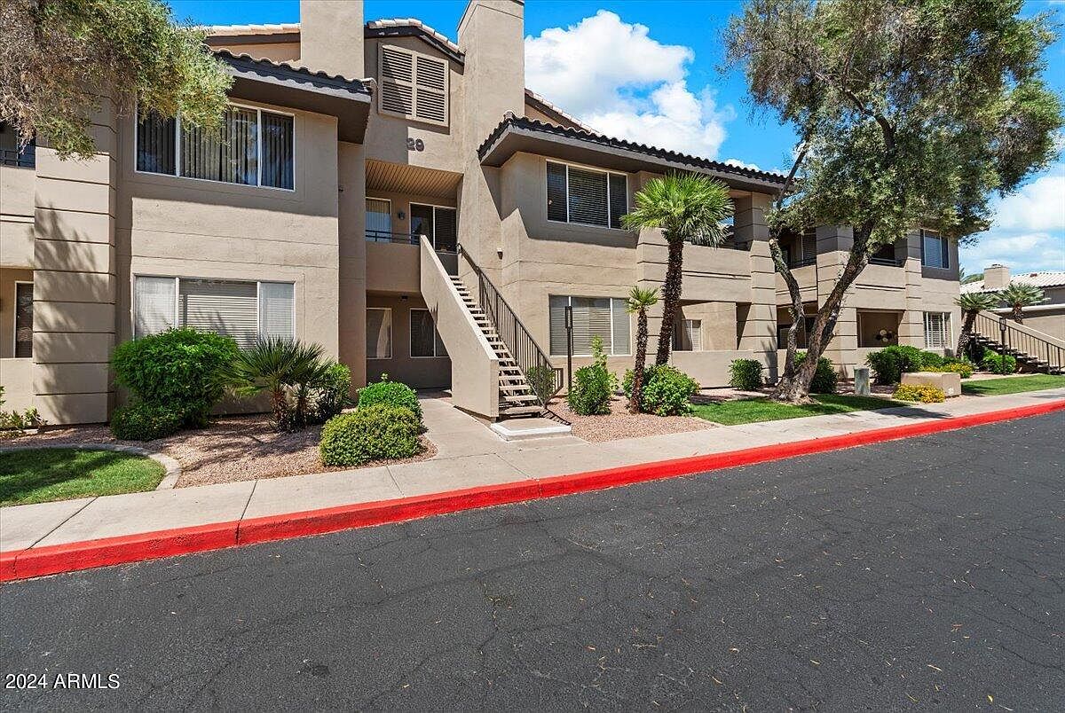 7009 E Acoma Dr photo 2