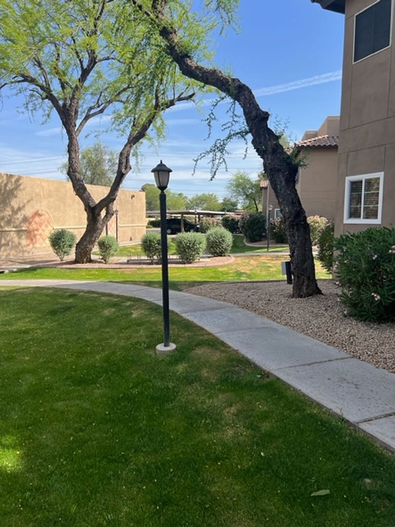 9451 E Becker Ln Scottsdale, AZ 85260 photo 3