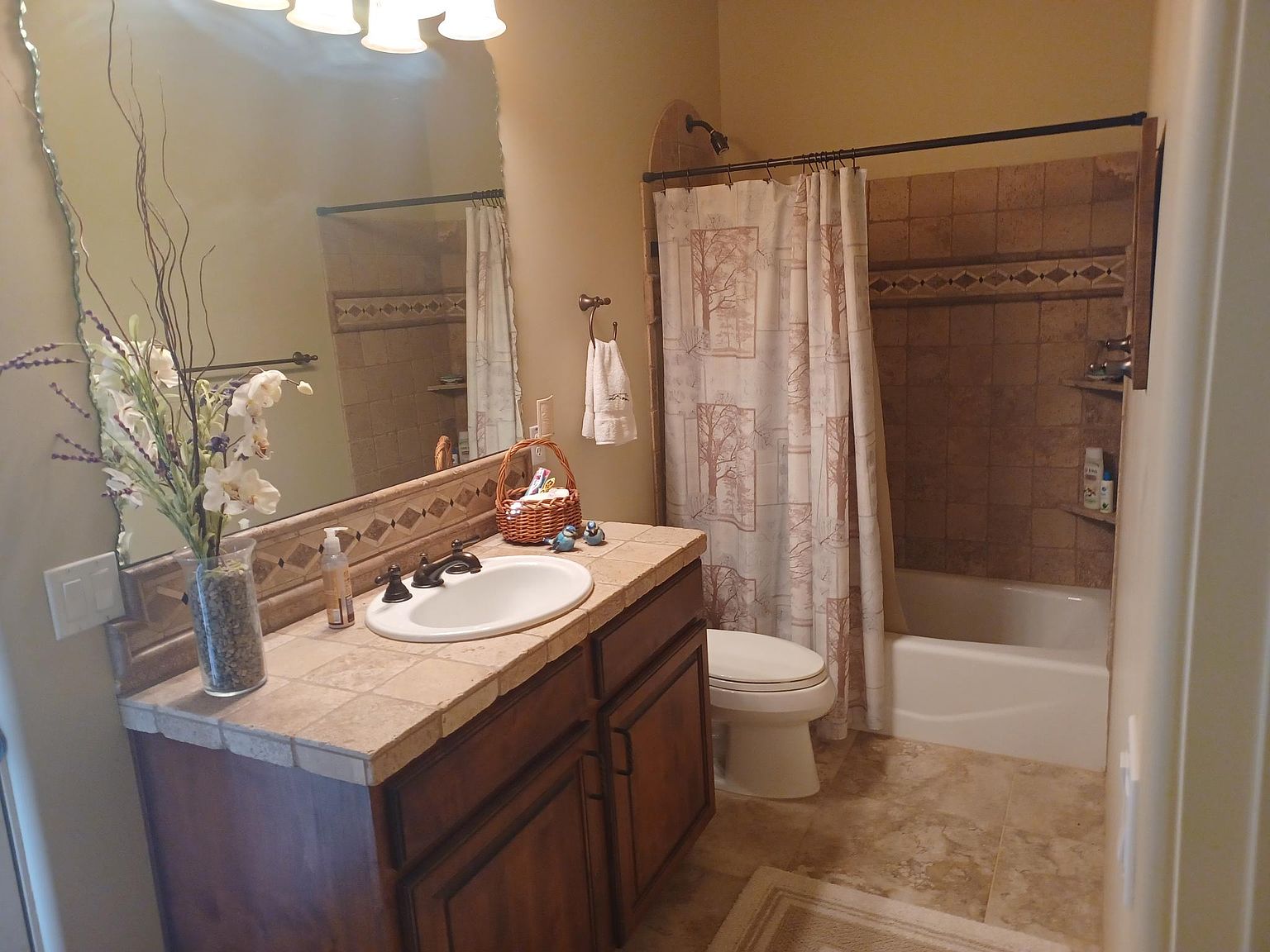 1217 E Hohokam Ln photo 3