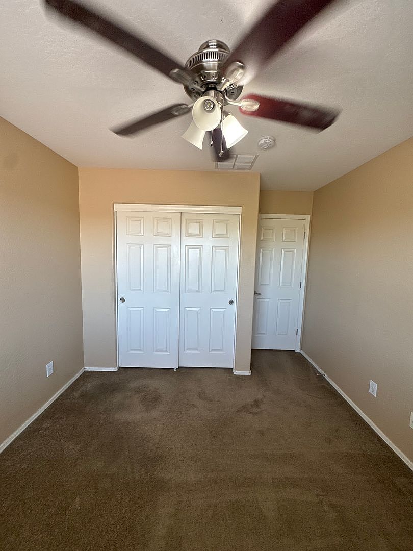 39208 N Parker Ln Anthem, AZ 85086 photo 4