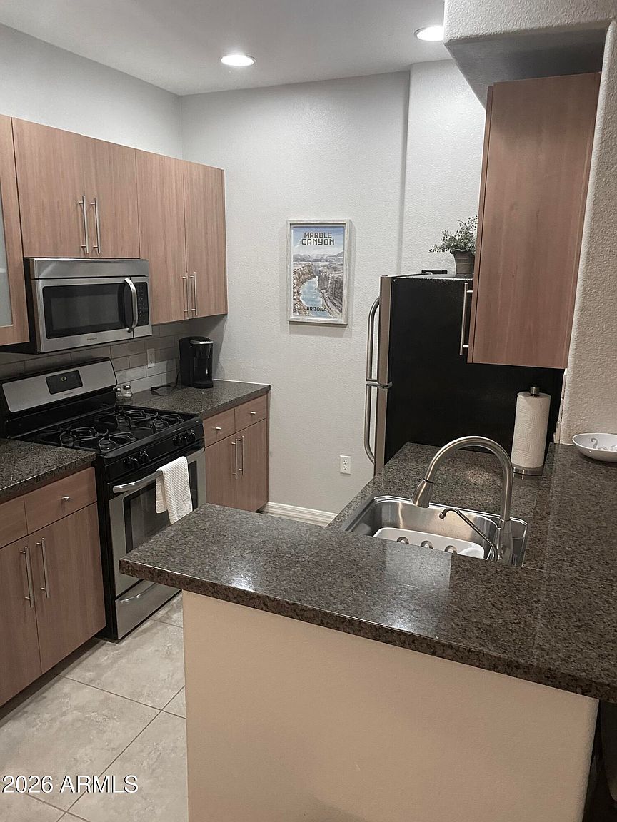 6900 E Princess Dr photo 5