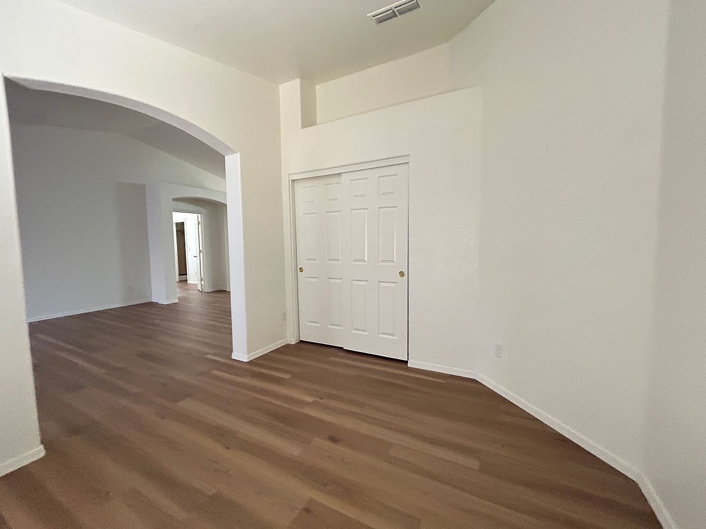 11426 W Virginia Ave photo 5
