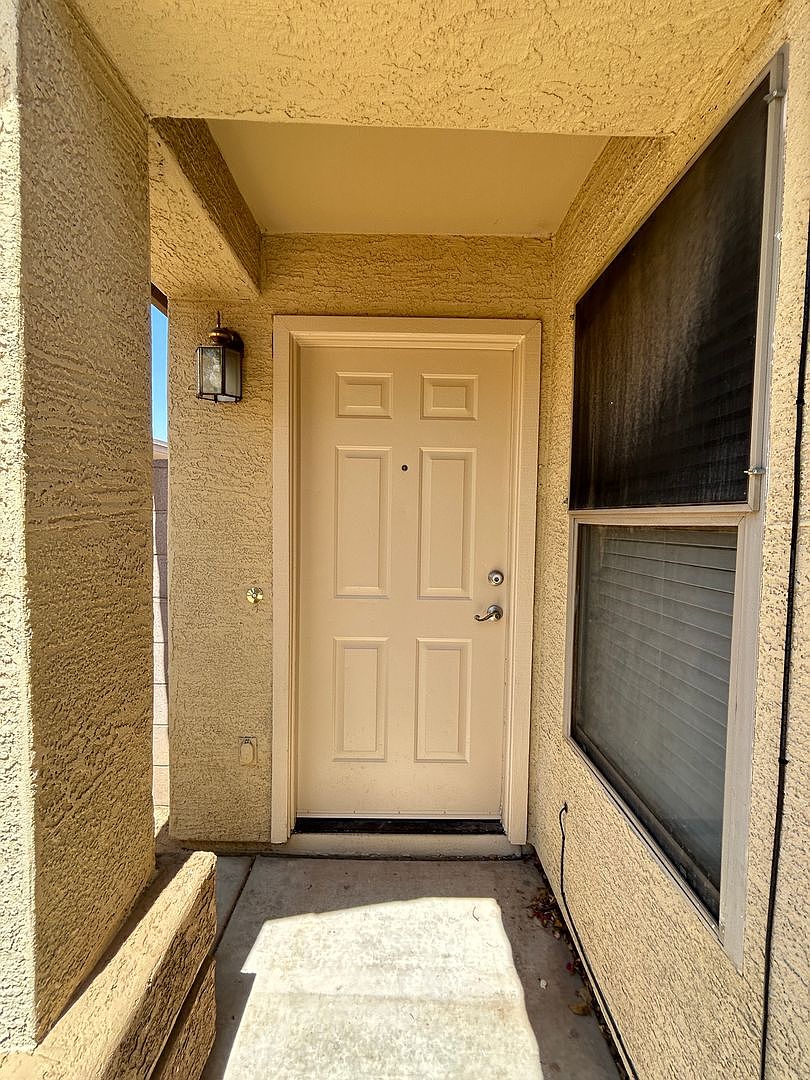 11426 W Virginia Ave photo 3
