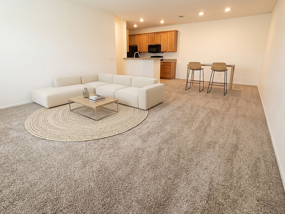 1854 Marielle Pl photo 4