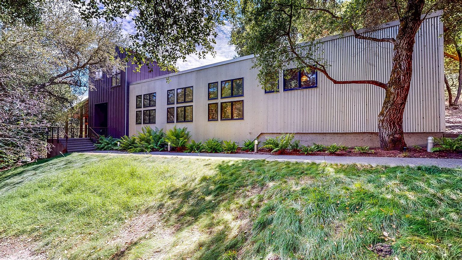 812 Leslie Creek Ln photo 2