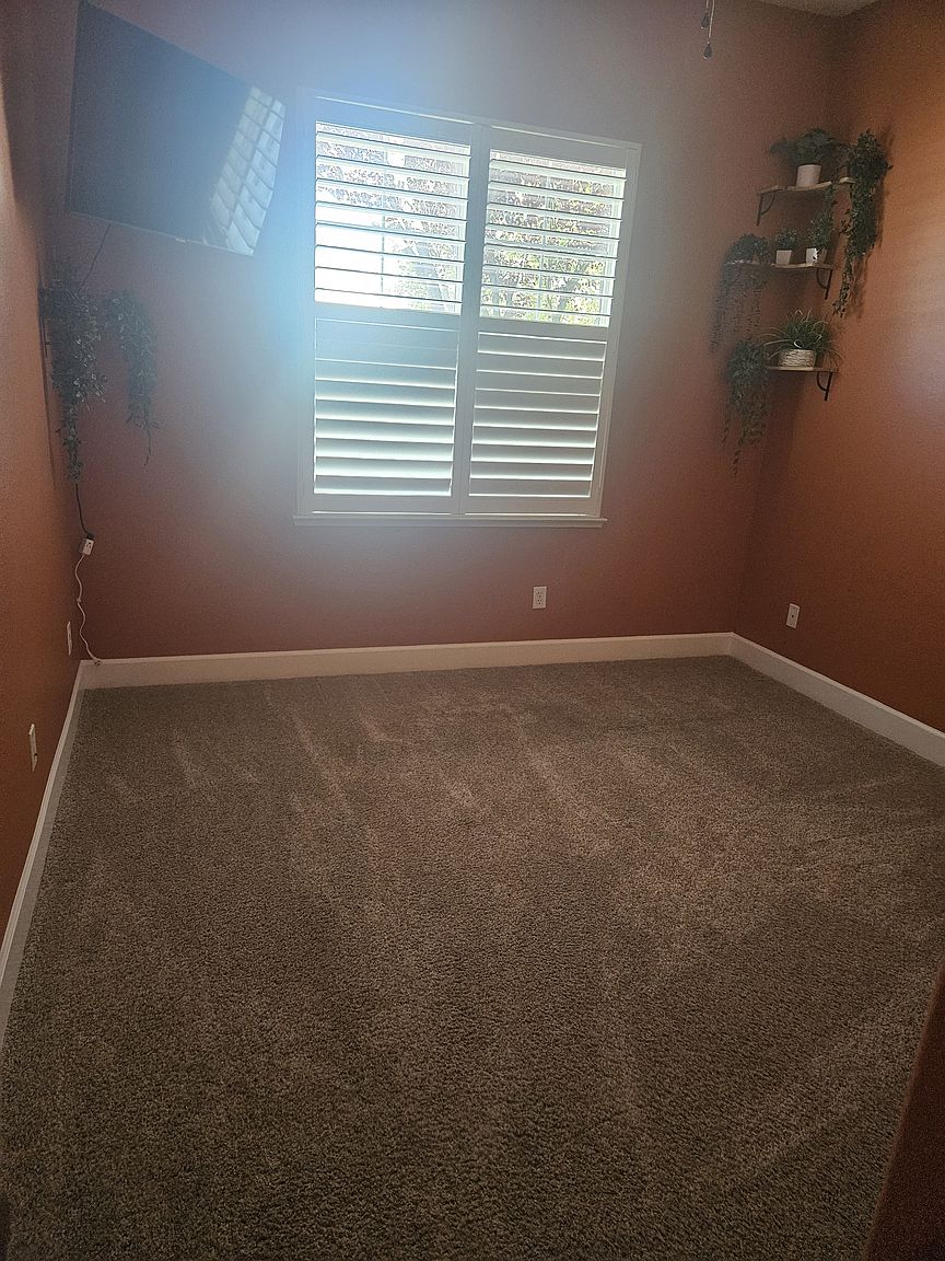 5268 Antiquity Cir photo 2