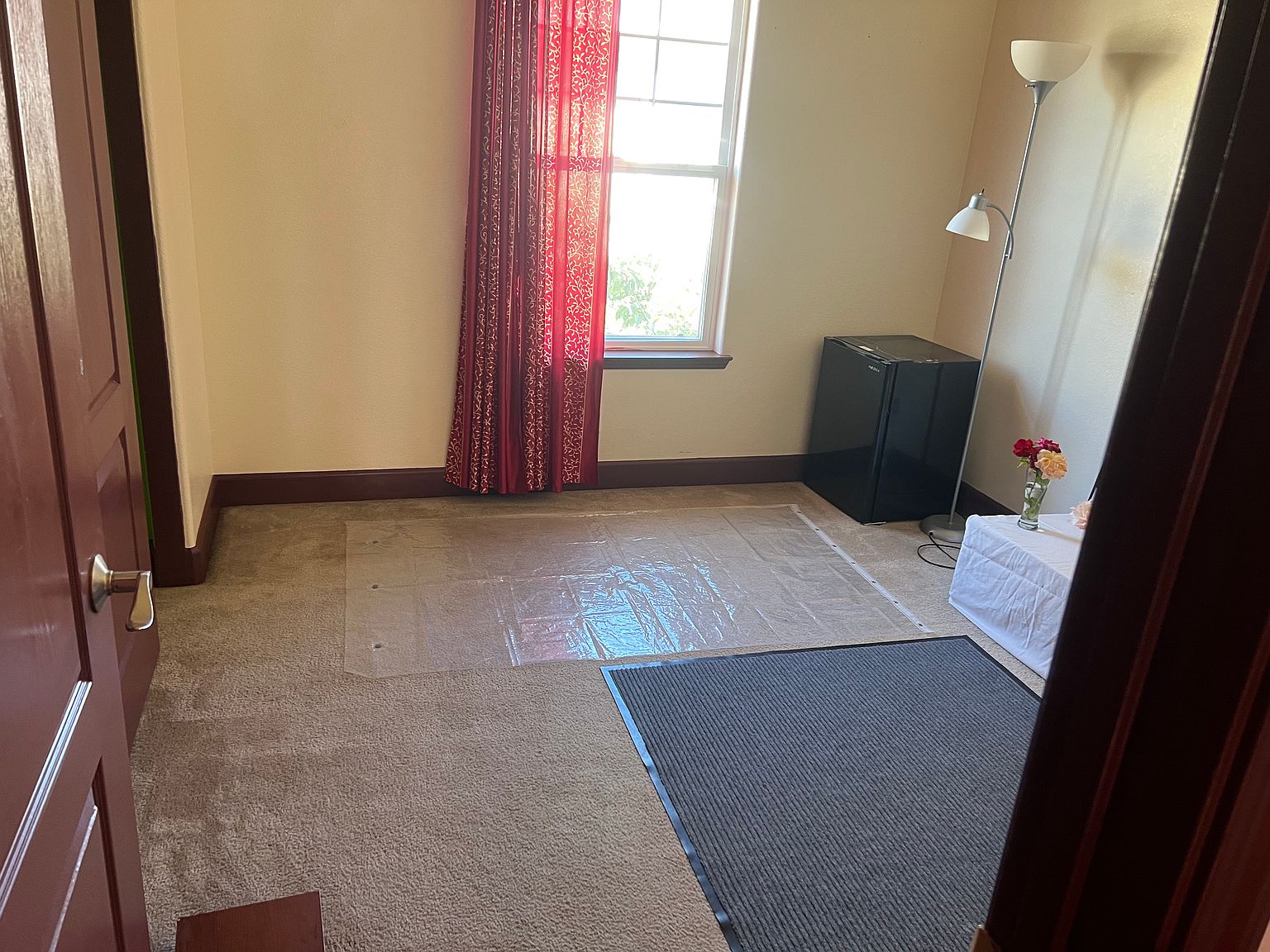 406 Matteri Cir photo 3