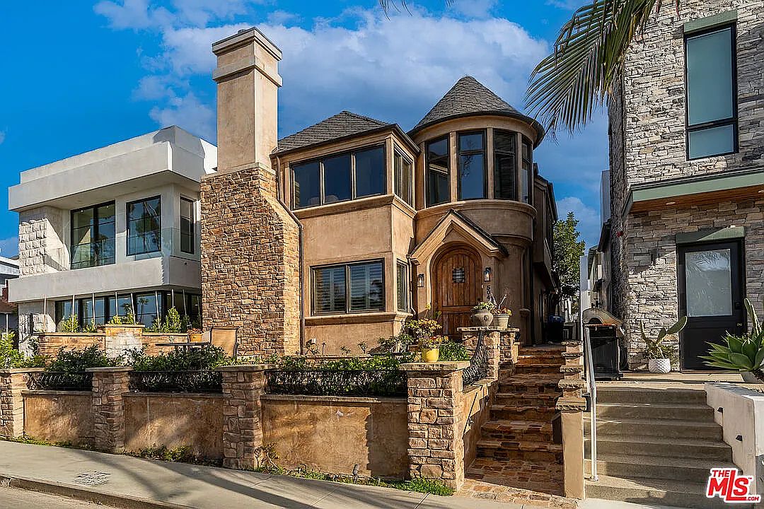 504 Avocado Ave photo 5