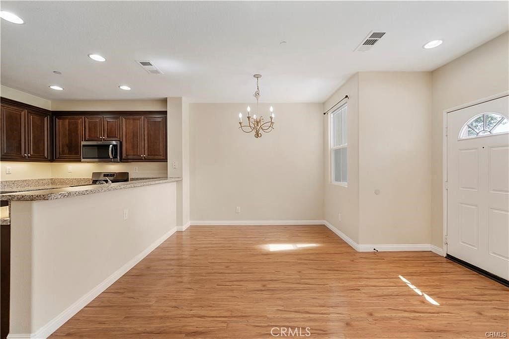 28250 Socorro St photo 2
