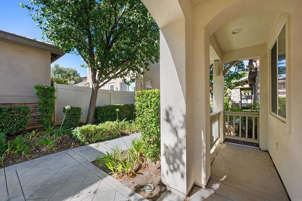 37136 Galileo Ln photo 2