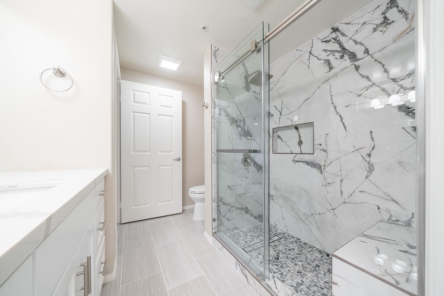44748 Adam Ln photo 3