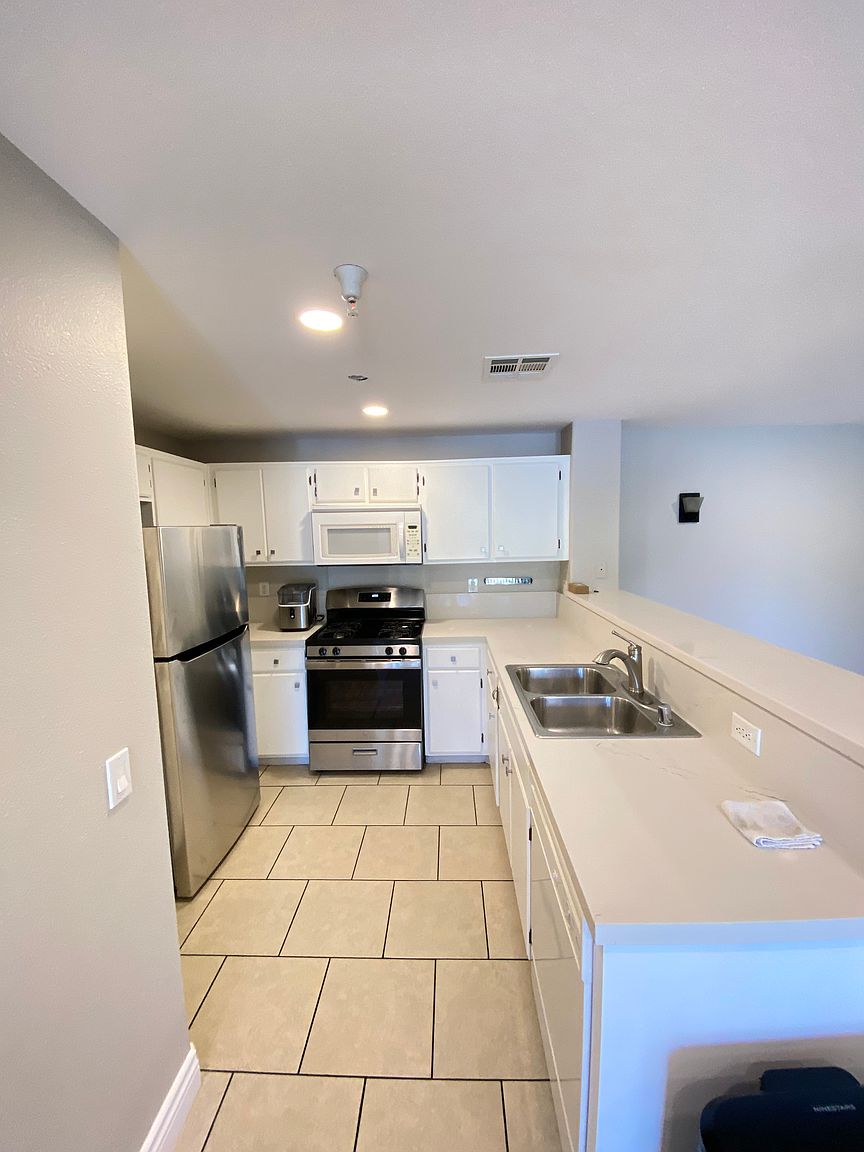 31342 Taylor Ln photo 2