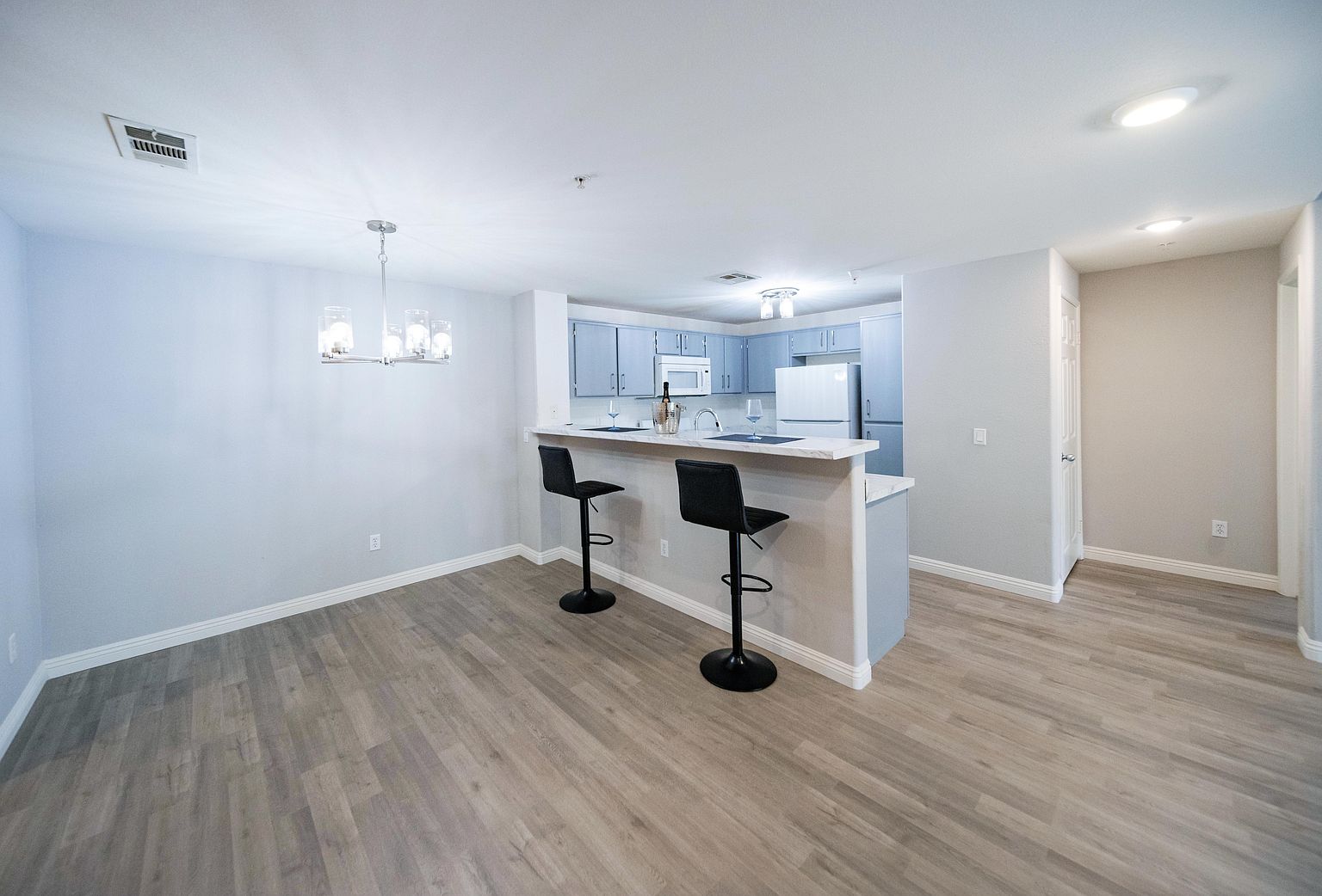 31241 Taylor Ln photo 2