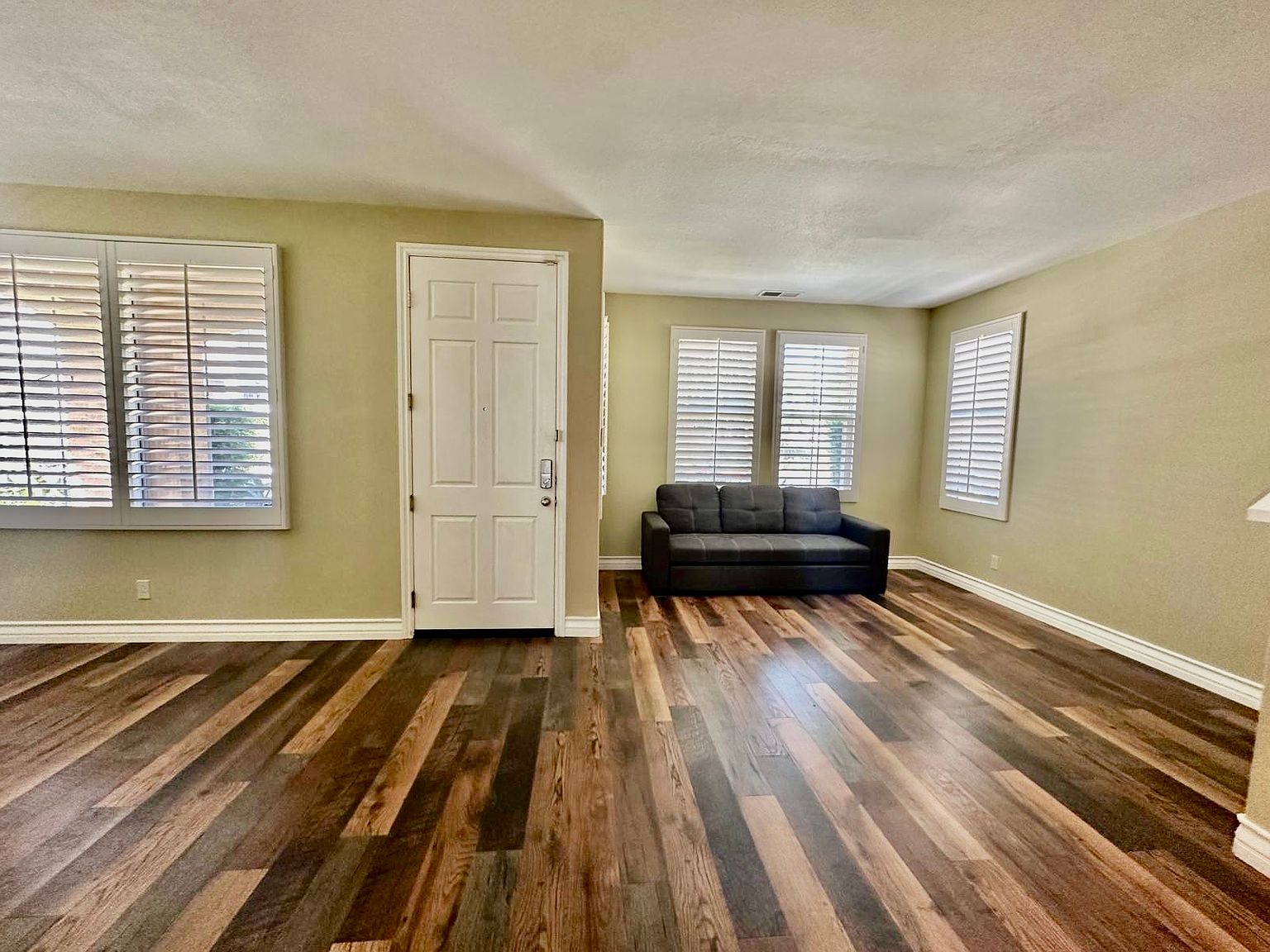 29799 Ascella Ln photo 2