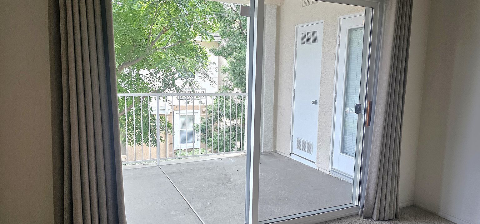 31359 Taylor Ln photo 3