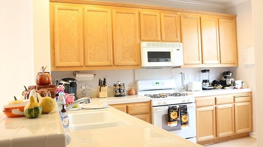 7861 Dickens Way photo 3
