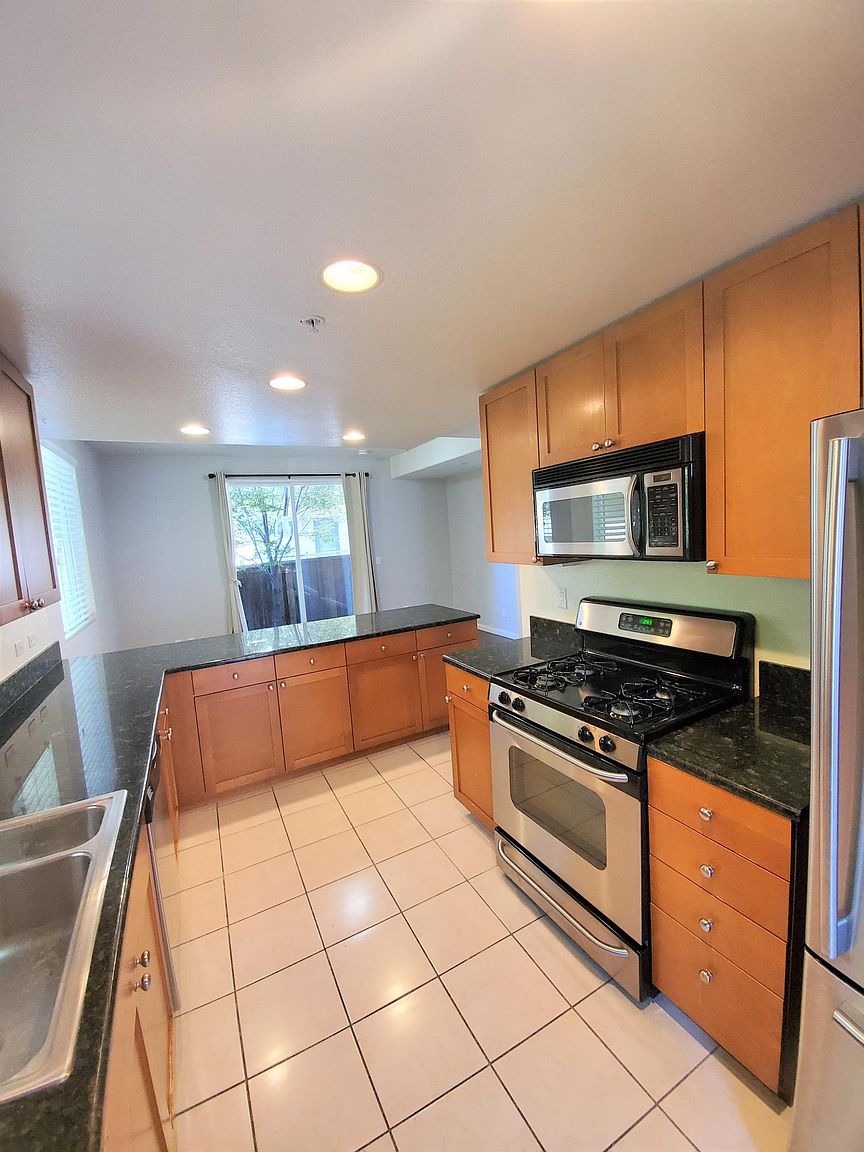 2640 Villa Cortona Way photo 4