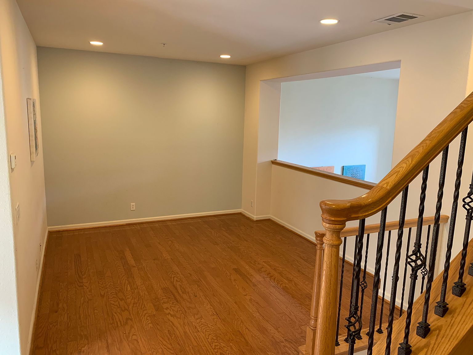 1817 Garzoni Pl photo 4