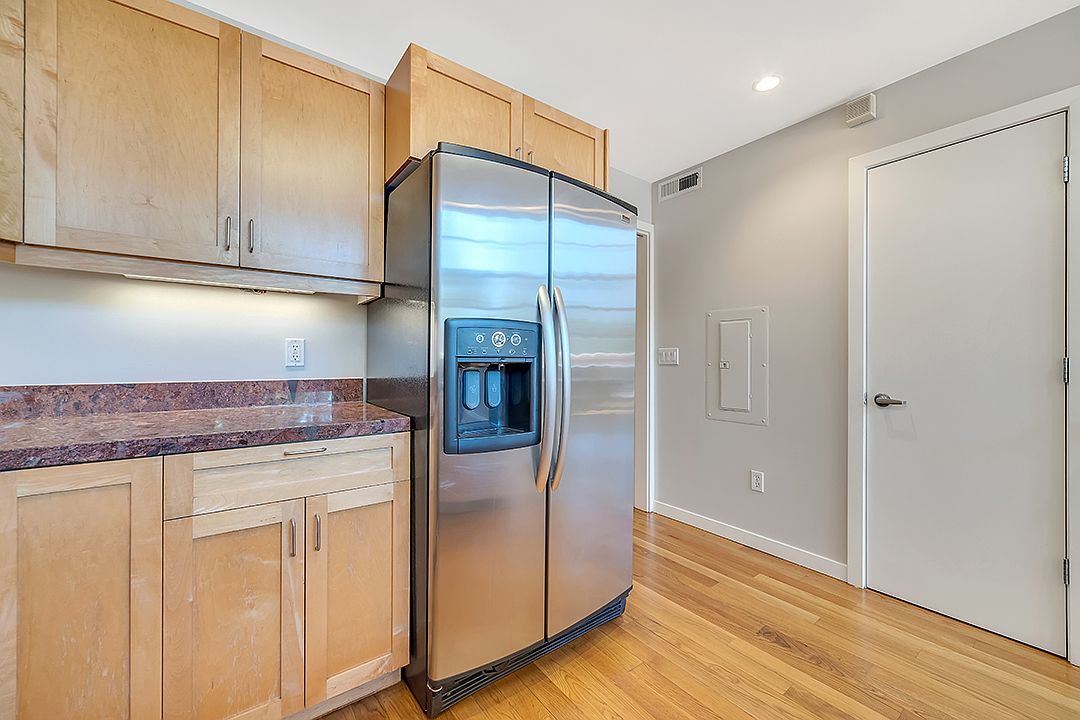 350 N 2nd St San Jose, CA 95112 photo 5