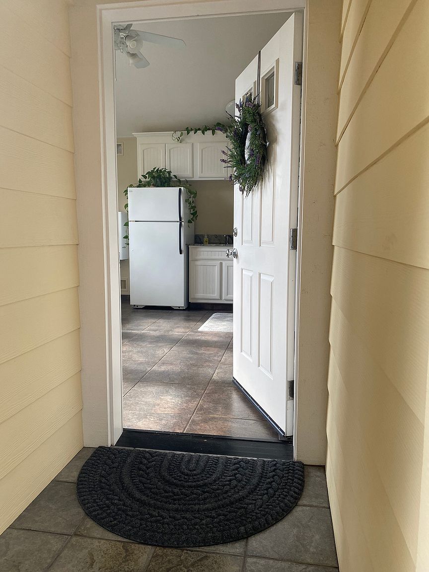 0BR/1BA In Law Adu on Park Way · Santa Cruz photo 4