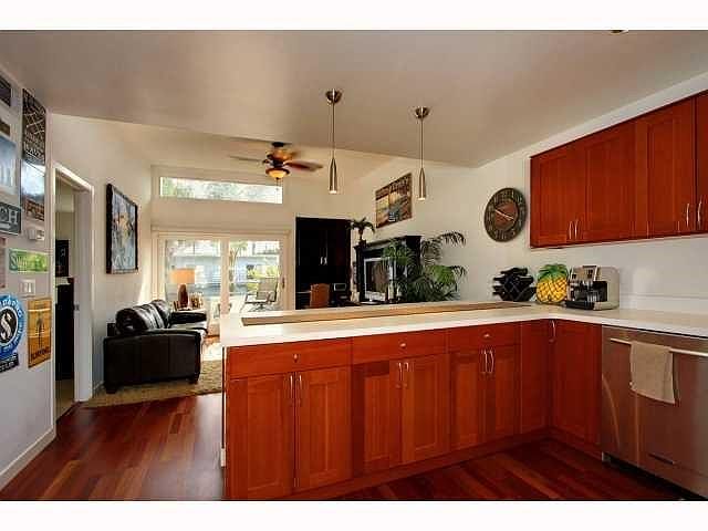 317 Pine Ave photo 4