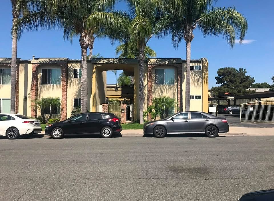 453 Graves Ave El Cajon, CA 92020