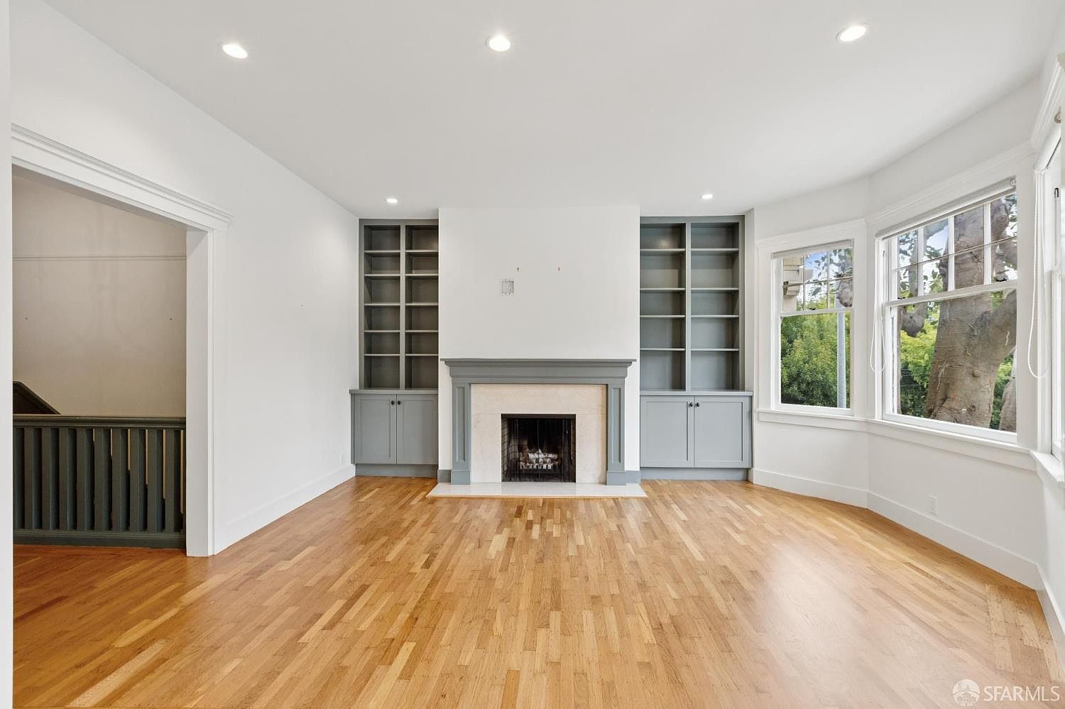 2741 Union St photo 3