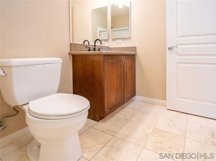 3887 Pell Pl photo 3