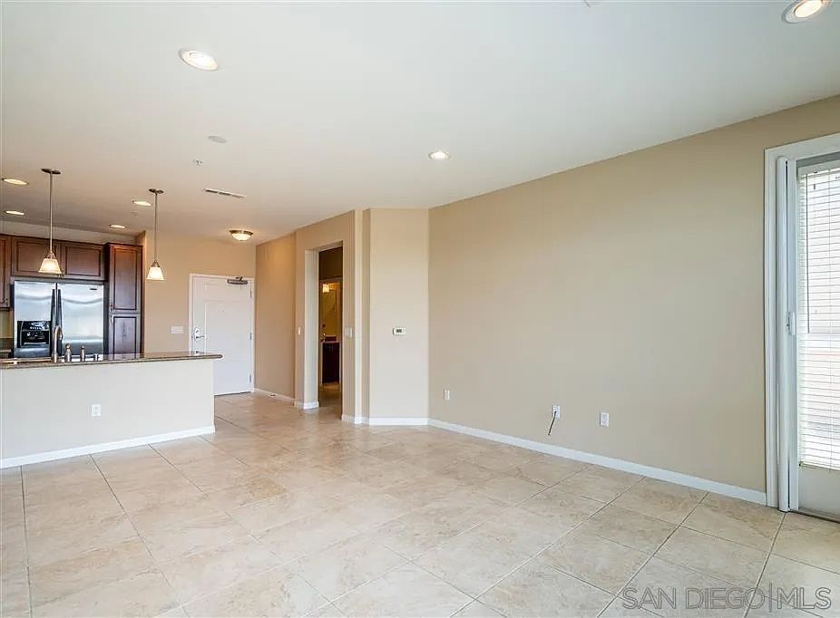 3887 Pell Pl photo 4