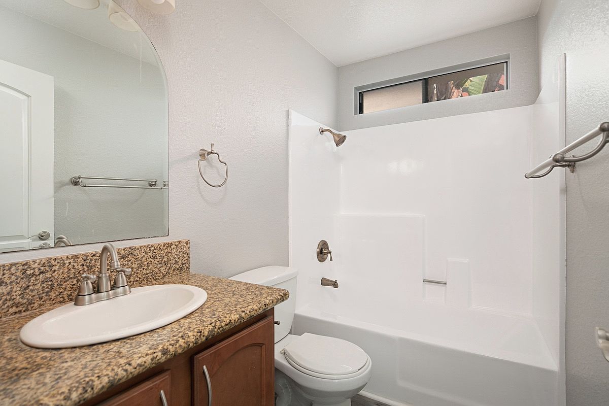 4463 Home Ave photo 4