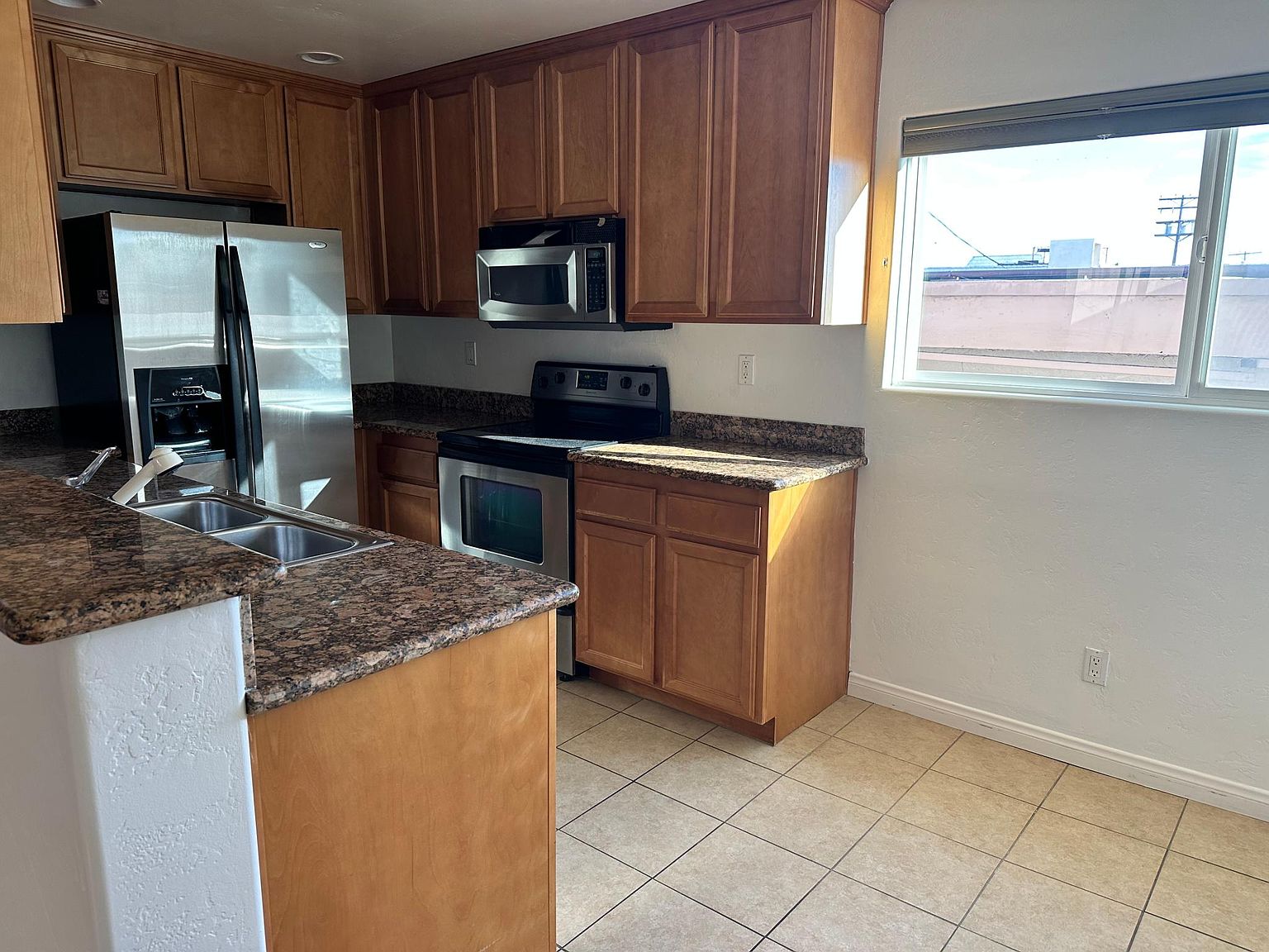 3993 Jewell St photo 2