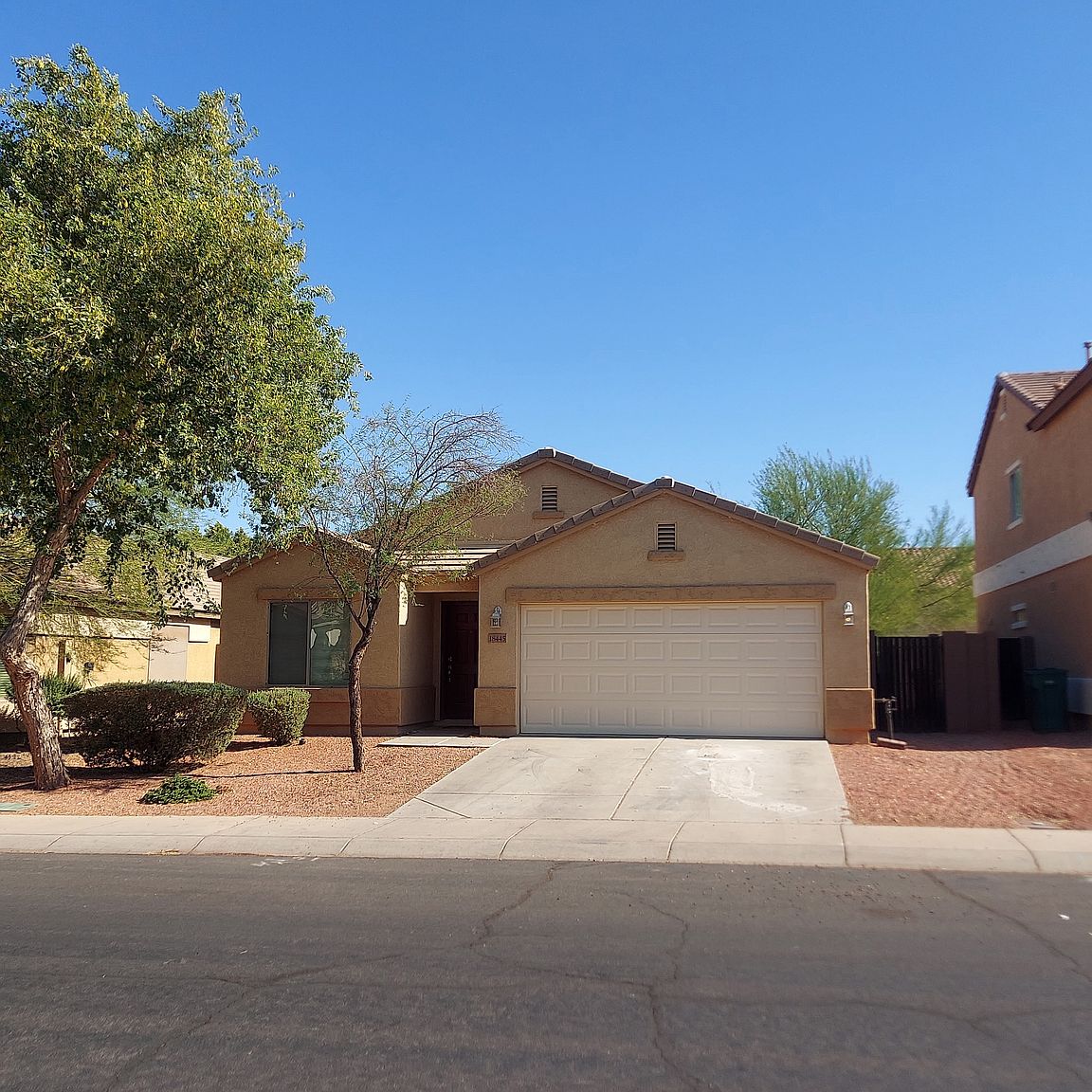 18445 W Sanna St photo 5