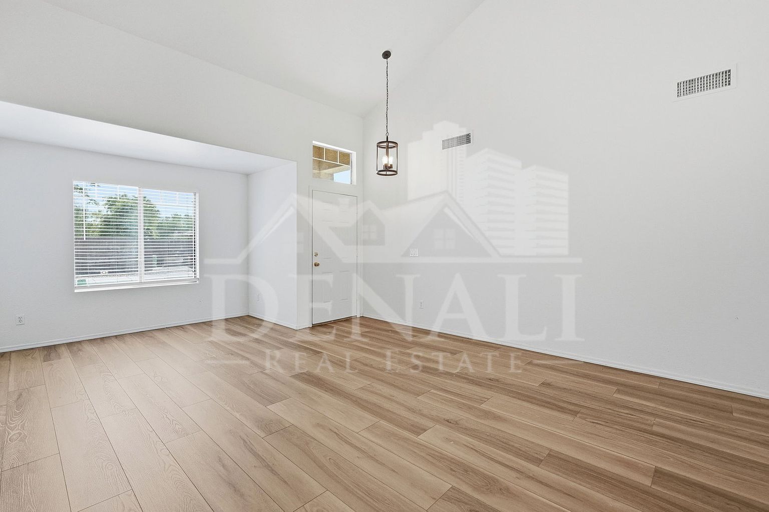 8510 W Luken Way Tolleson, AZ 85353 photo 5