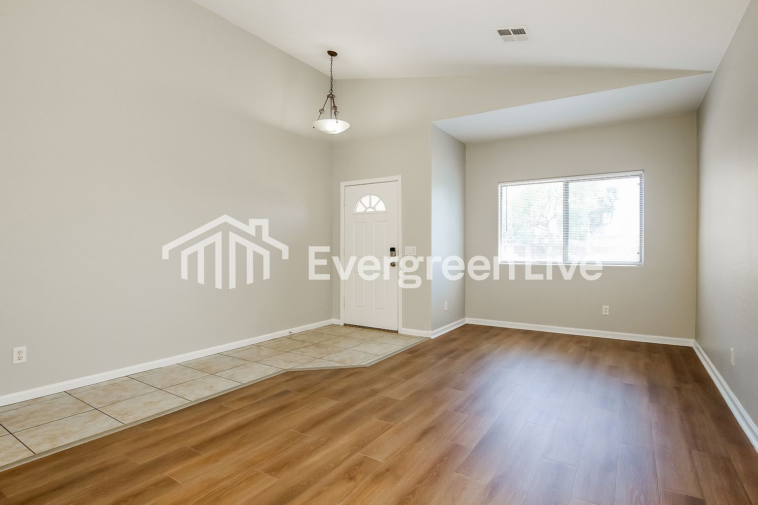 6038 N 68th Dr photo 3