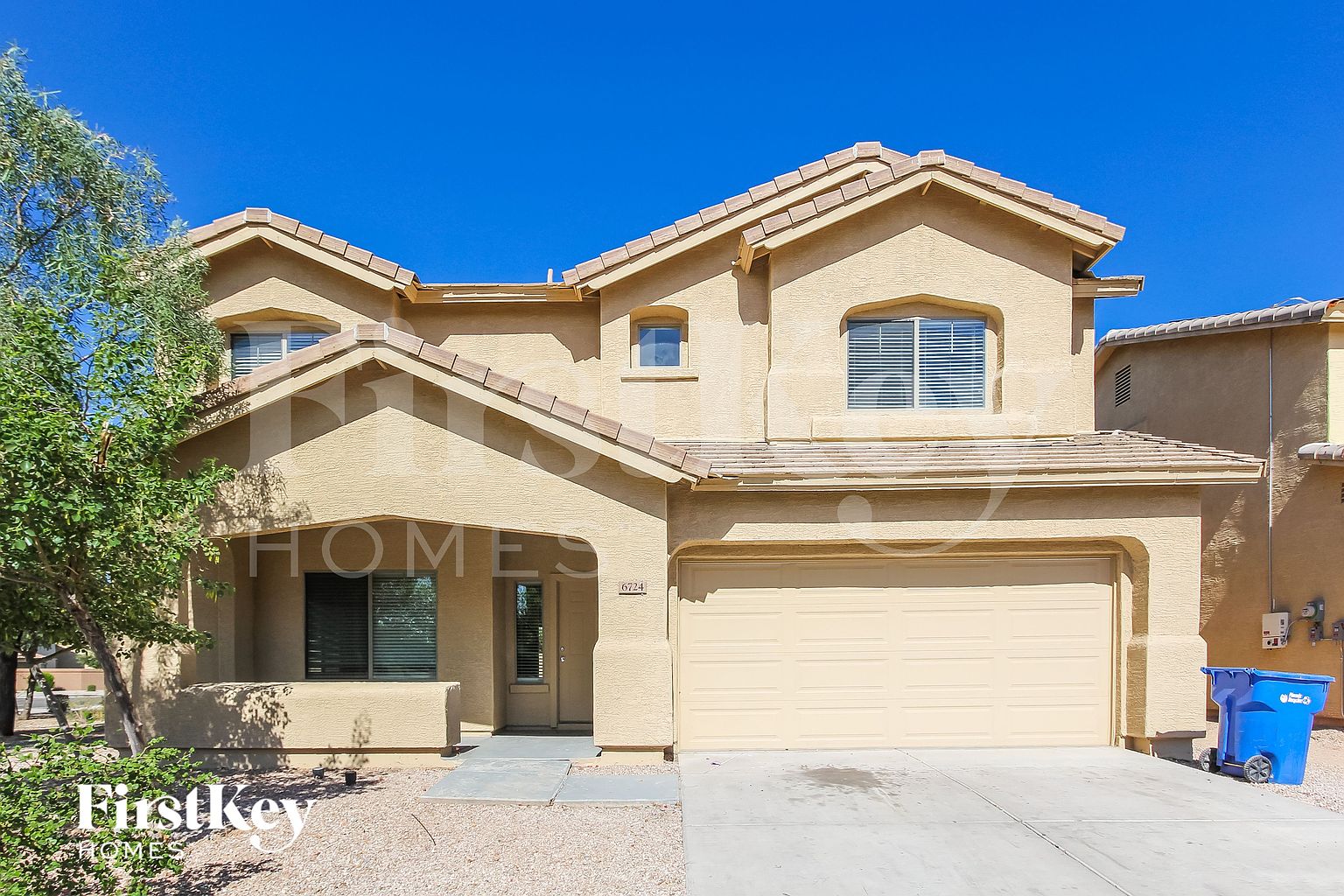 6724 S 49th Dr Phoenix, AZ 85339 photo 2