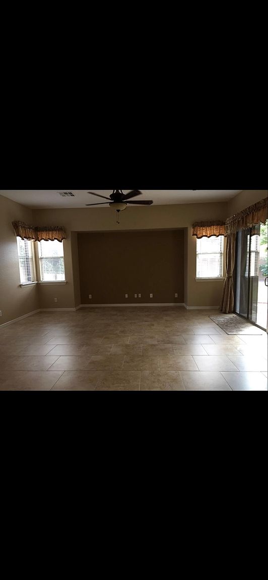 14353 W Sierra St photo 3