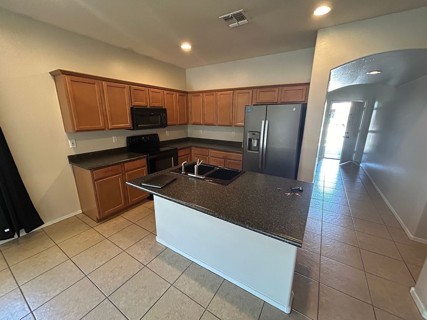 17051 W Windermere Way Surprise, AZ 85374 photo 3