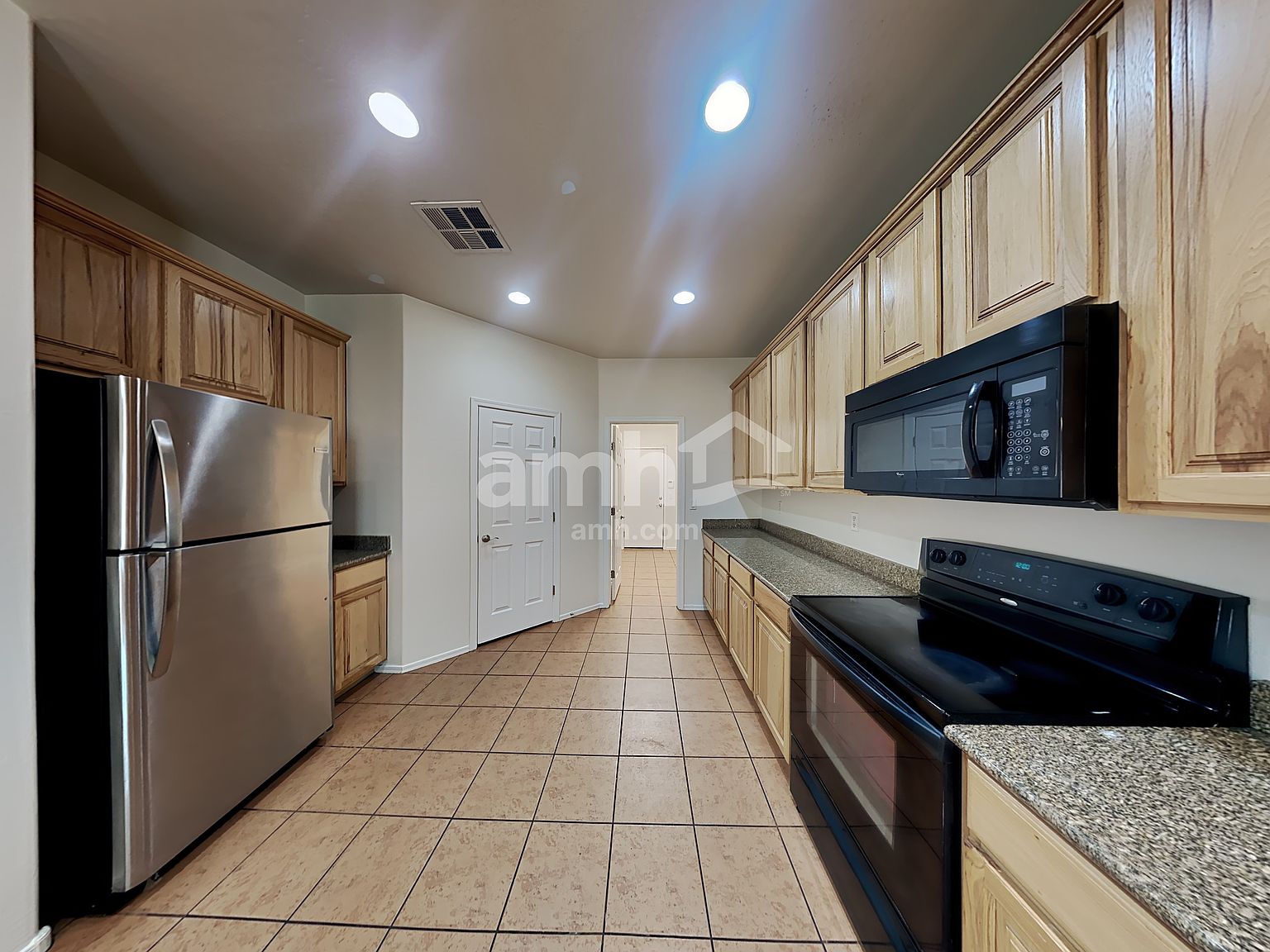 6614 S 68th Ave photo 5