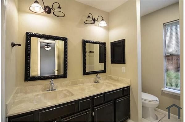 2918 W Chanute Pass photo 4