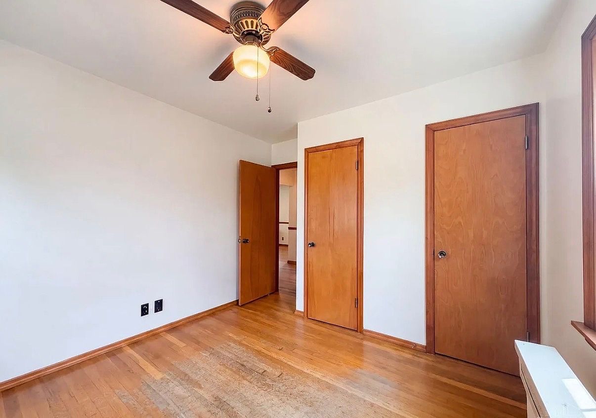 2903 W La Salle St photo 2